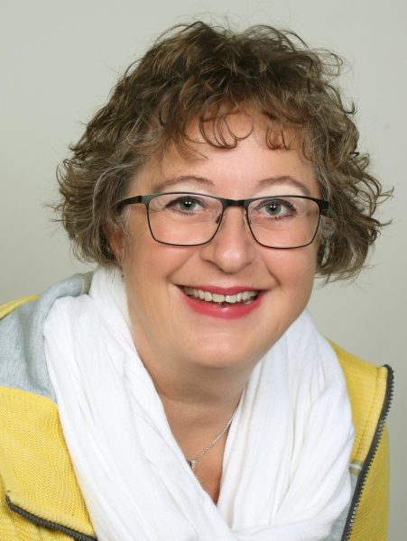 Gössl, Ursula